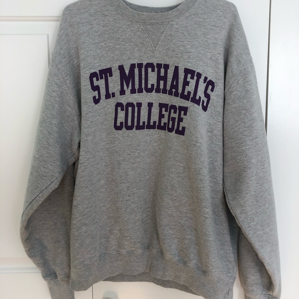 Saint Micheals College Sweatshirt Pullover